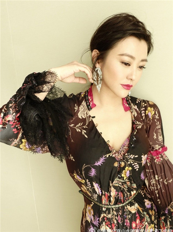郝蕾邓超为什么分手 李光洁前妻郝蕾为什么离的婚
