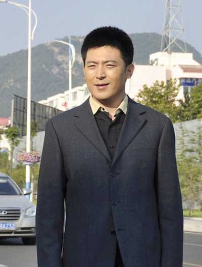 孙涛个人资料简介 演员孙涛现任老婆梁丽