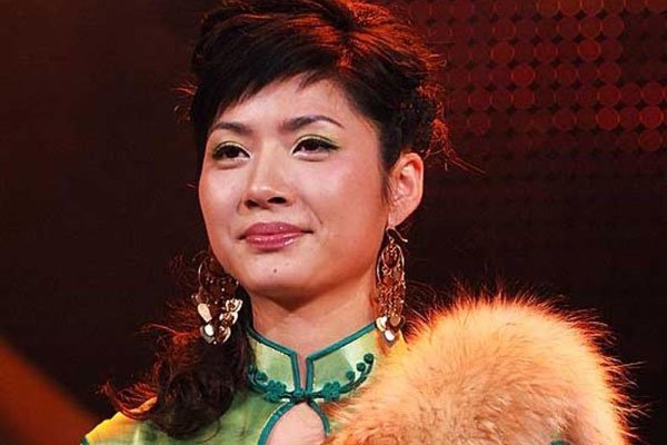 吉雪萍第二任老公名字 只有一任老公没有离婚
