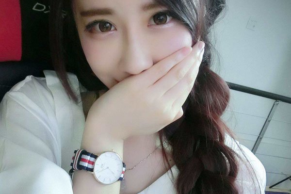 轩子巨二兔的视频不打样 虎牙女花旦4分钟大尺度凸现身材