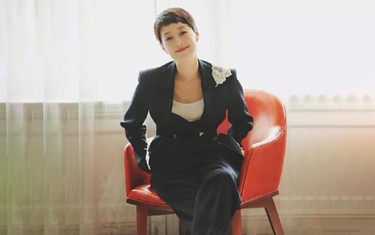 马伊琍的三任老公都是谁 三段感情经历做坚强女人