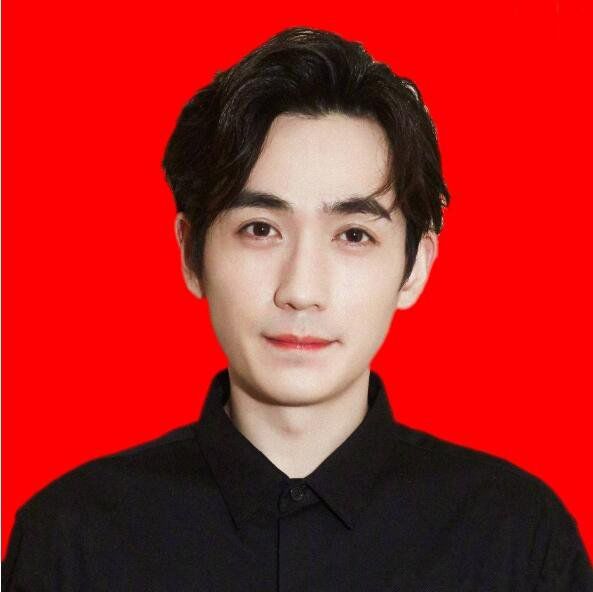 朱一龙结婚了吗妻子是谁 家境显赫:杨蓉朱一龙已领证?