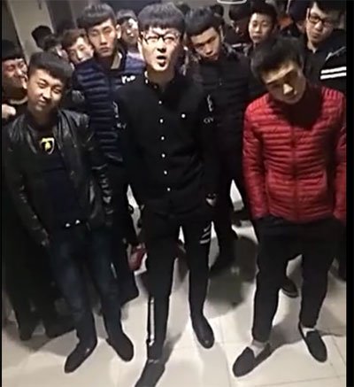 快手三眼豪以前什么故事 2016被谁砍了?三眼豪一打三视频事件