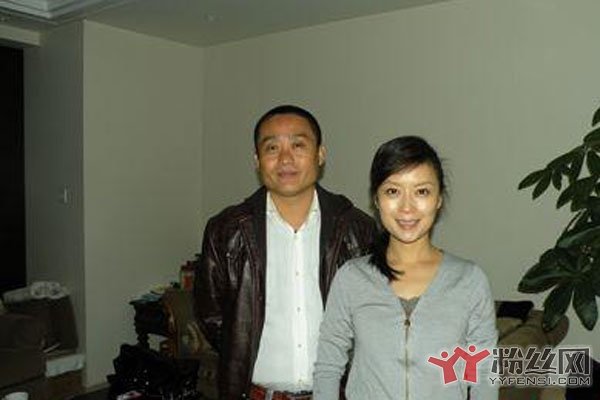 庞晓戈的丈夫是范军吗 很早就结婚了:庞晓戈简介现任丈夫是谁