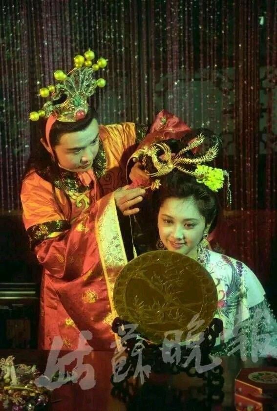 朱琳一辈子没嫁人吗 女儿国国王有老公并未等迟重瑞30年