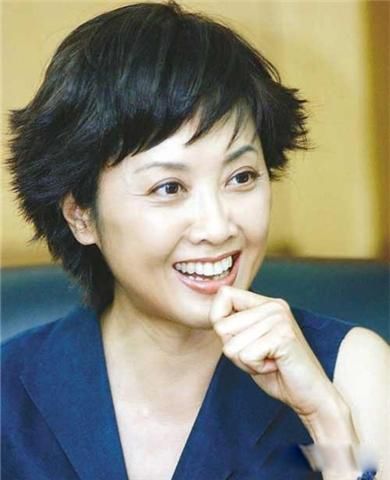 朱琳一辈子没嫁人吗 女儿国国王有老公并未等迟重瑞30年