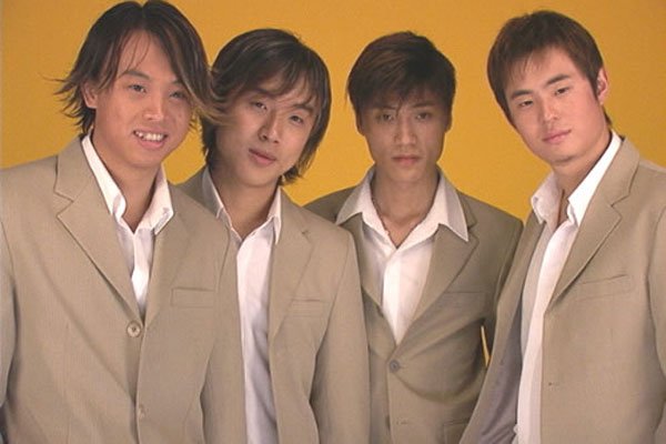 张晋佑被解救后的照片 欠巨款:阿里郎成员张晋佑被割舌头真的吗