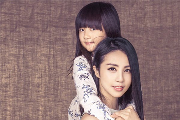 孙莉个人资料图片 什么时候结婚的?孙莉和黄磊的爱情故事