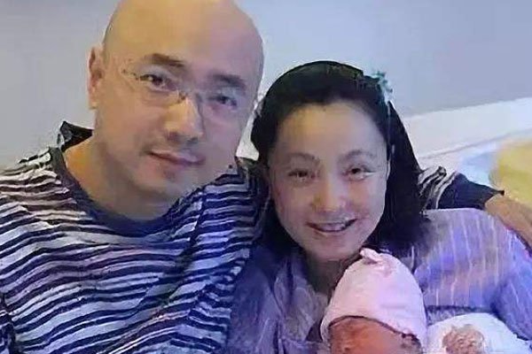徐峥陶虹最新真实消息现状 天涯放猛料:徐峥小陶虹各玩各的