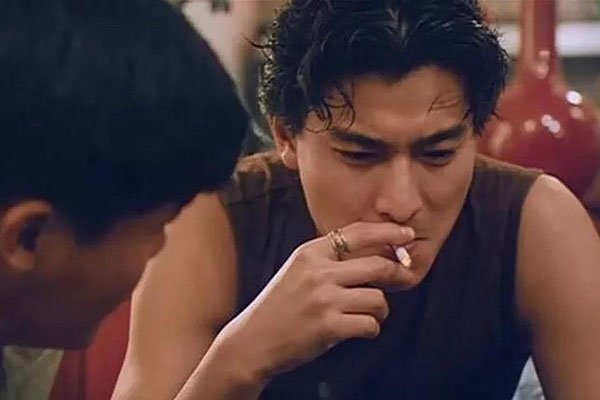 天若有情歌曲有哪些 共四首:天若有情的主题曲叫什么歌