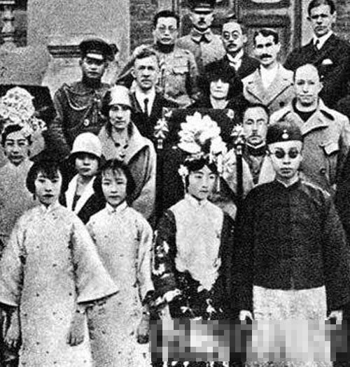 溥仪为什么不能生小孩 五任妻子:溥仪的妻子有哪些