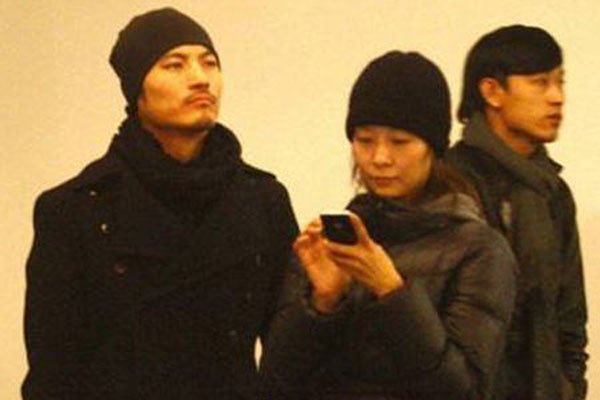 耿乐的妻子是谁 一家三口近照:耿乐现任妻子王碧琪