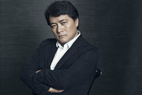 郭靖宇个人资料简介 娘道导演郭靖宇老婆岳丽娜