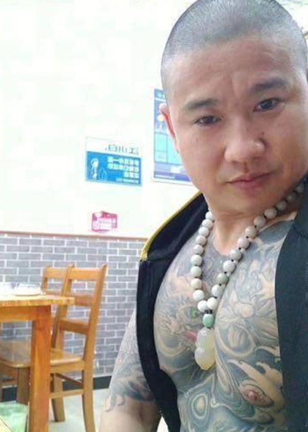 刘海龙被反杀事件始末 天安社四哥:昆山宝马男被反杀全过程