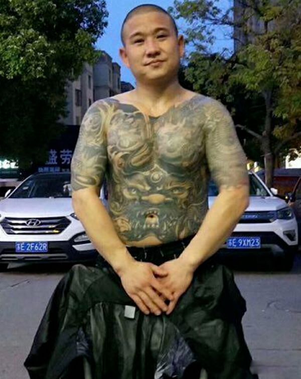 刘海龙被反杀事件始末 天安社四哥:昆山宝马男被反杀全过程