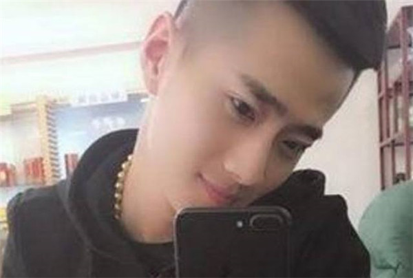 快手刘叉叉和雨萱为什么分手 怀孕不愿生孩子好混乱