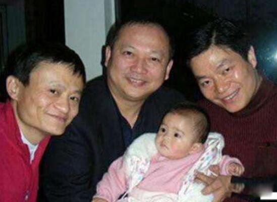 马云家庭情况怎么样 马云一家四口命运多舛真的吗