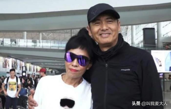 周润发老婆陈荟莲的真实身份个人资料 陈荟莲和周润发情史怎么认识的