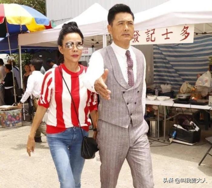 周润发老婆陈荟莲的真实身份个人资料 陈荟莲和周润发情史怎么认识的