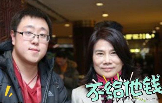 董明珠个人简短经历 什么时候离的婚?董明珠老公叫什么名字