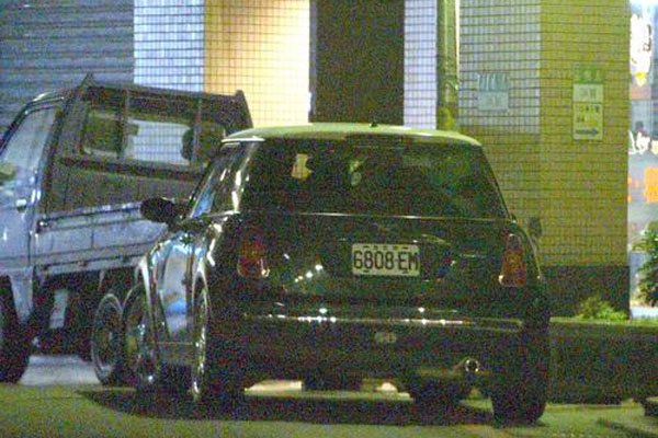 钮承泽田馥甄是真的吗 车震不举导演钮承泽啥意思