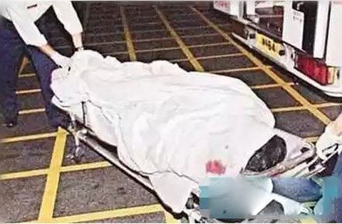 张国荣跳下楼的监控 猜测他杀:张国荣死亡之谜遗书