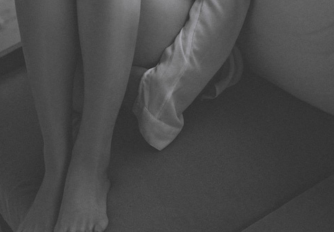 接吻女朋友会哼唧怎么回事 动情了?女朋友哼唧是什么意思