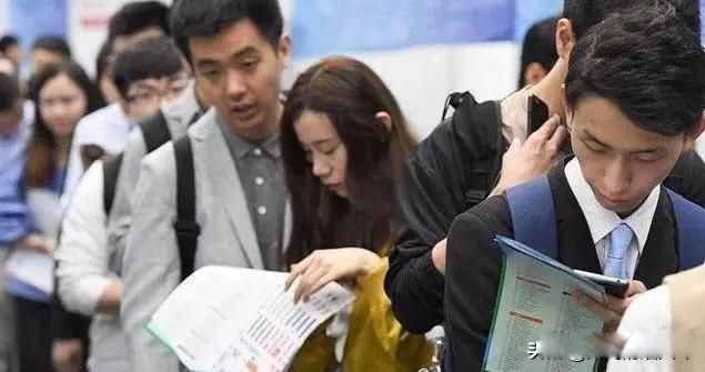 事业编工资一般是多少 编制人员工资高低取决与能力和证书