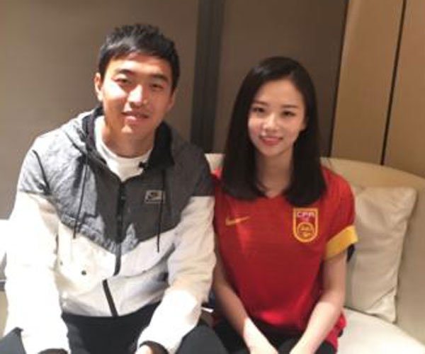 女解说林梦鸽是谁 李师师林梦鸽为什么叫炮架