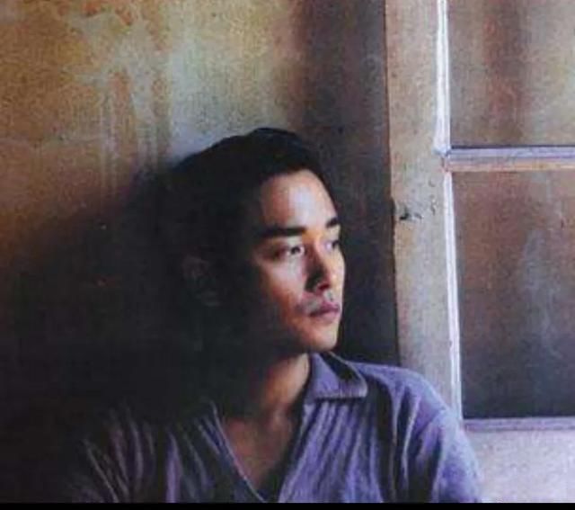 张国荣死亡真相令人毛骨悚然 入戏太深:媒体猜测的三大真正原因