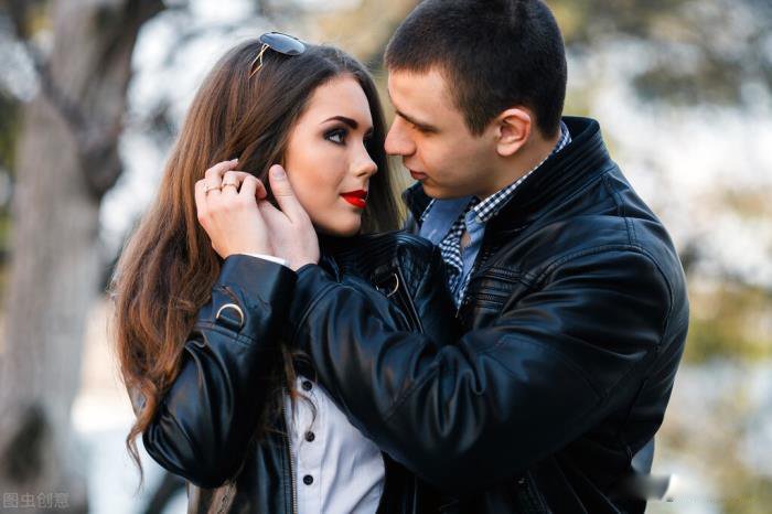 ������һ��Ů������������ʲô ���������Ӧ˵����ϲ����