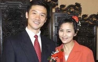何音现任丈夫许云帆个人资料 和前夫黄志忠和平离婚