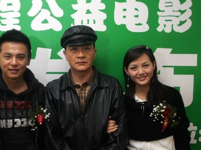 周里京的妻子张巍简介 演员周里京近况如何