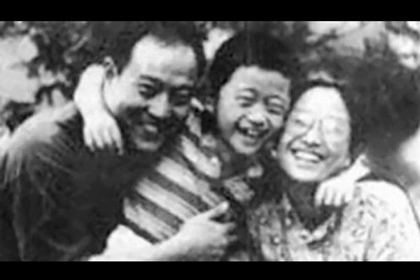 牛群当县长为何当不下去啦 退出演艺圈当官儿结局惨痛