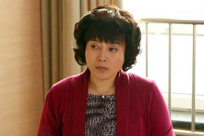 ����׵��������� ��һ�����ӣ������ǰŮ�Ѷ�����
