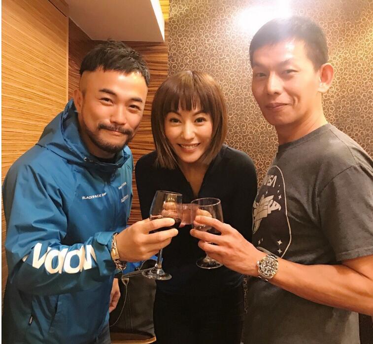 �����Ƴ����ѻ飿 ��˿����ӣ�������Ϊʲô�Ǽ�Ȧ����