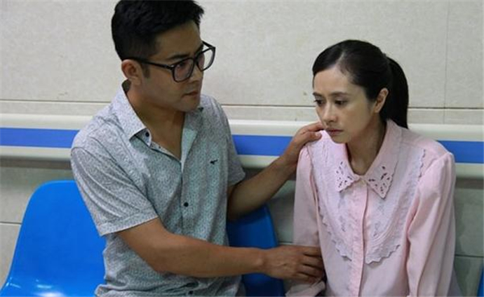 何美钿结婚了吗?老公是谁 女神级人物退出娱乐圈生儿育女
