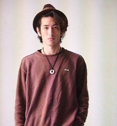 陈圣谚父亲是陈俊志吗 陈俊志的家庭成员简介