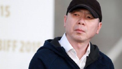 崔永元和冯小刚是怎么回事 十问崔永元原文嘴毒人狠