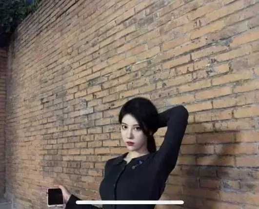 ���Ƶ�Ů������Ƭ �������ݽƱ磺��ĳ�ܱ���ͼƬ