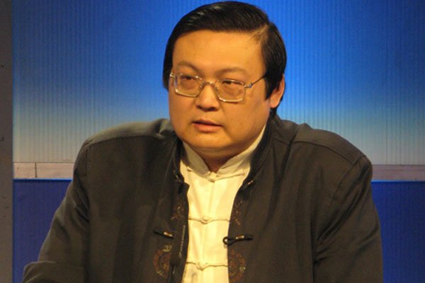 梁宏达所有节目被停播真正原因是什么 诋毁英雄:梁宏达事件是怎么回事