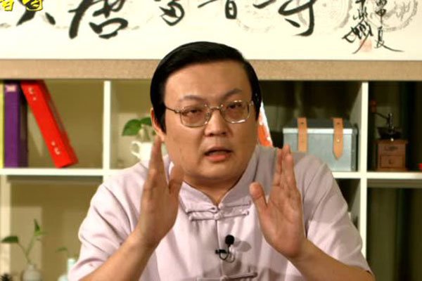 梁宏达所有节目被停播真正原因是什么 诋毁英雄:梁宏达事件是怎么回事