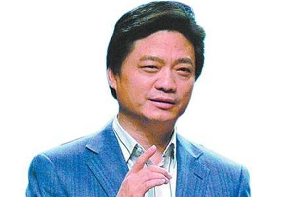 崔永元个人资料简介 是个狠人:崔永元后面有大人物是谁