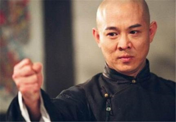 李连杰为什么变得这么老了 魔鬼三围:李连杰身体被利智掏空了吗
