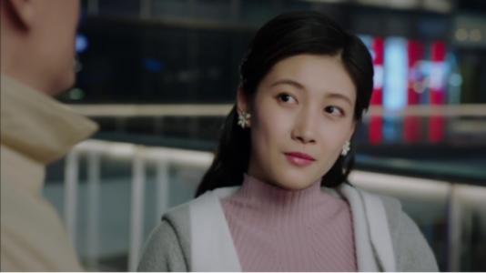 啜妮个人资料怎么读 背景大妞:啜妮是谁家星二代