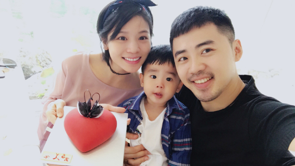 超级女声黄英个人资料简介 功夫派:黄英的老公曹帅是干什么的