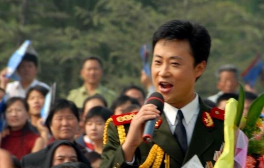歌唱家耿莲凤个人简历 已去世:耿莲凤丈夫是谁