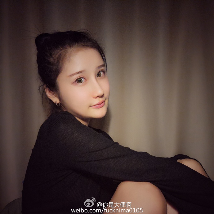互撕大战:张思然崔晋前女友为什么分手 家庭背景:张思然家有钱吗