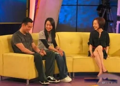 马苏和李小璐的事件是什么情况 庇护:马苏做头发什么意思啊