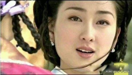 马苏和李小璐的事件是什么情况 庇护:马苏做头发什么意思啊